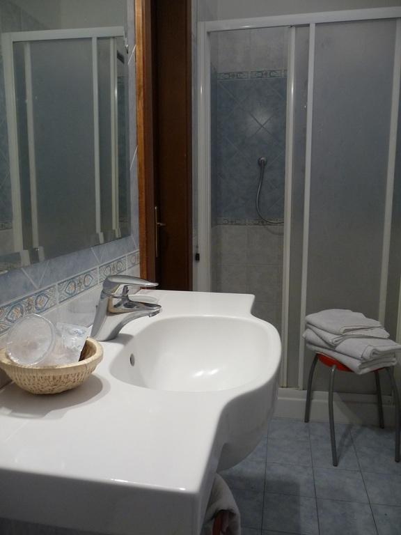 Hotel Ariston 比萨 客房 照片
