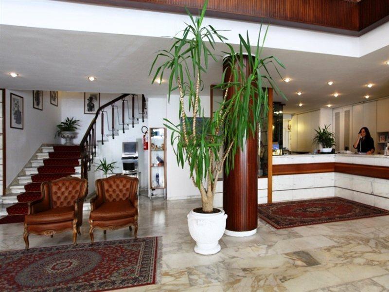 Hotel Ariston 比萨 外观 照片